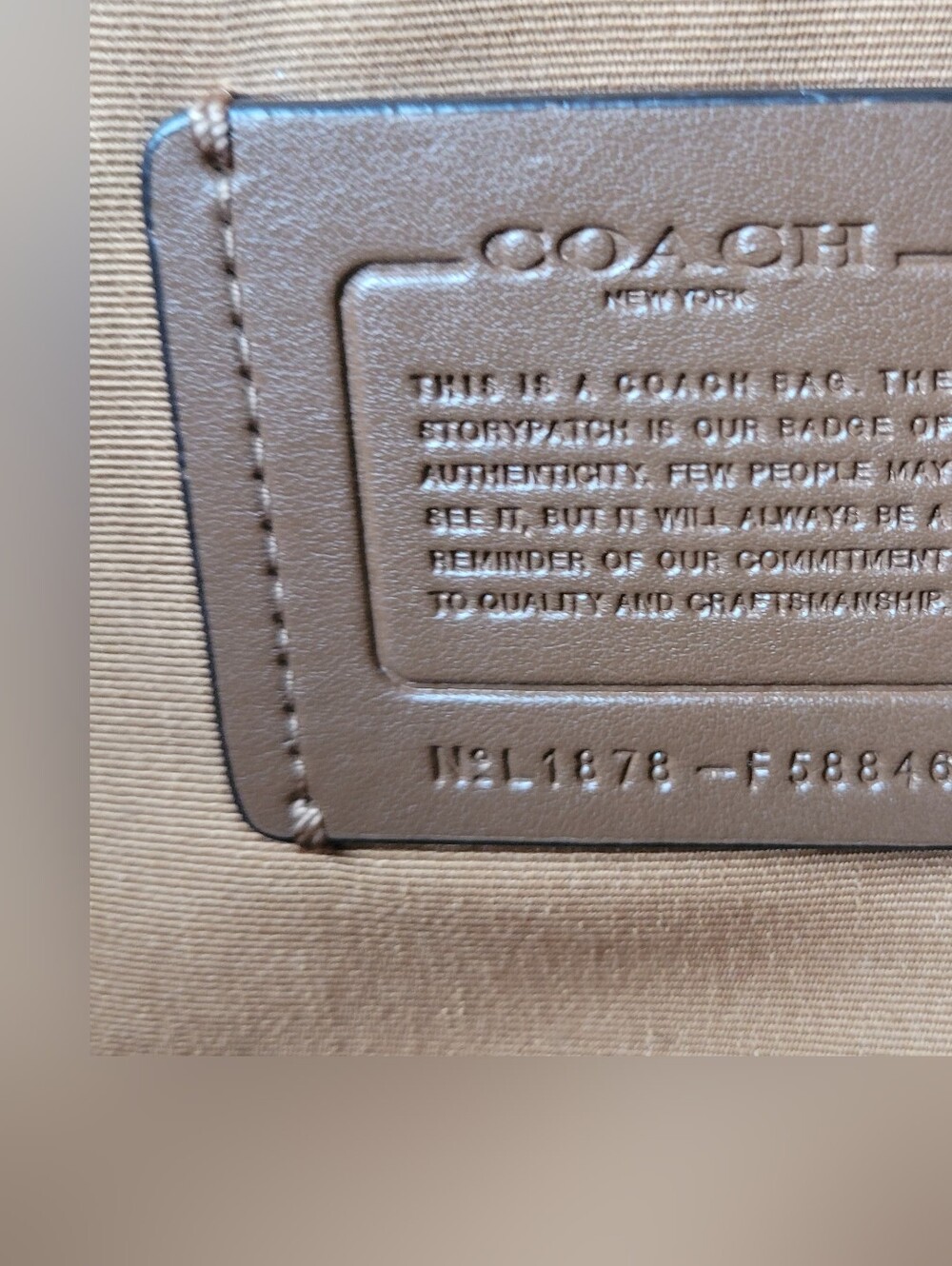 Like New Coach Caramel Tan Leather Tote Shoulder Bag F58846 Crossgrain Zip Top - Picture 6 of 10